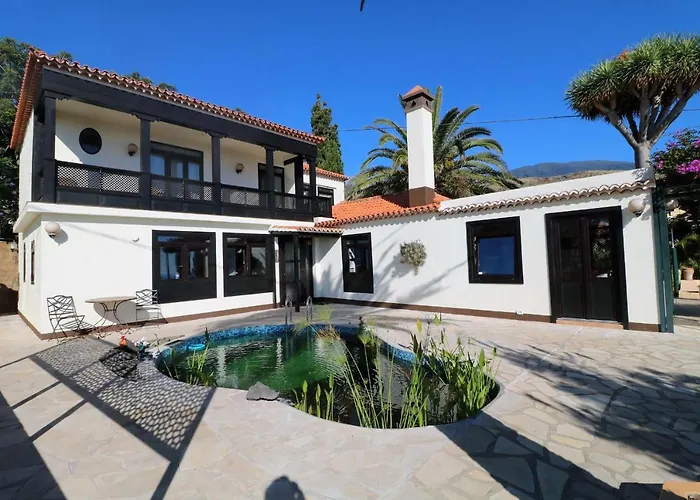 Villa Escondida