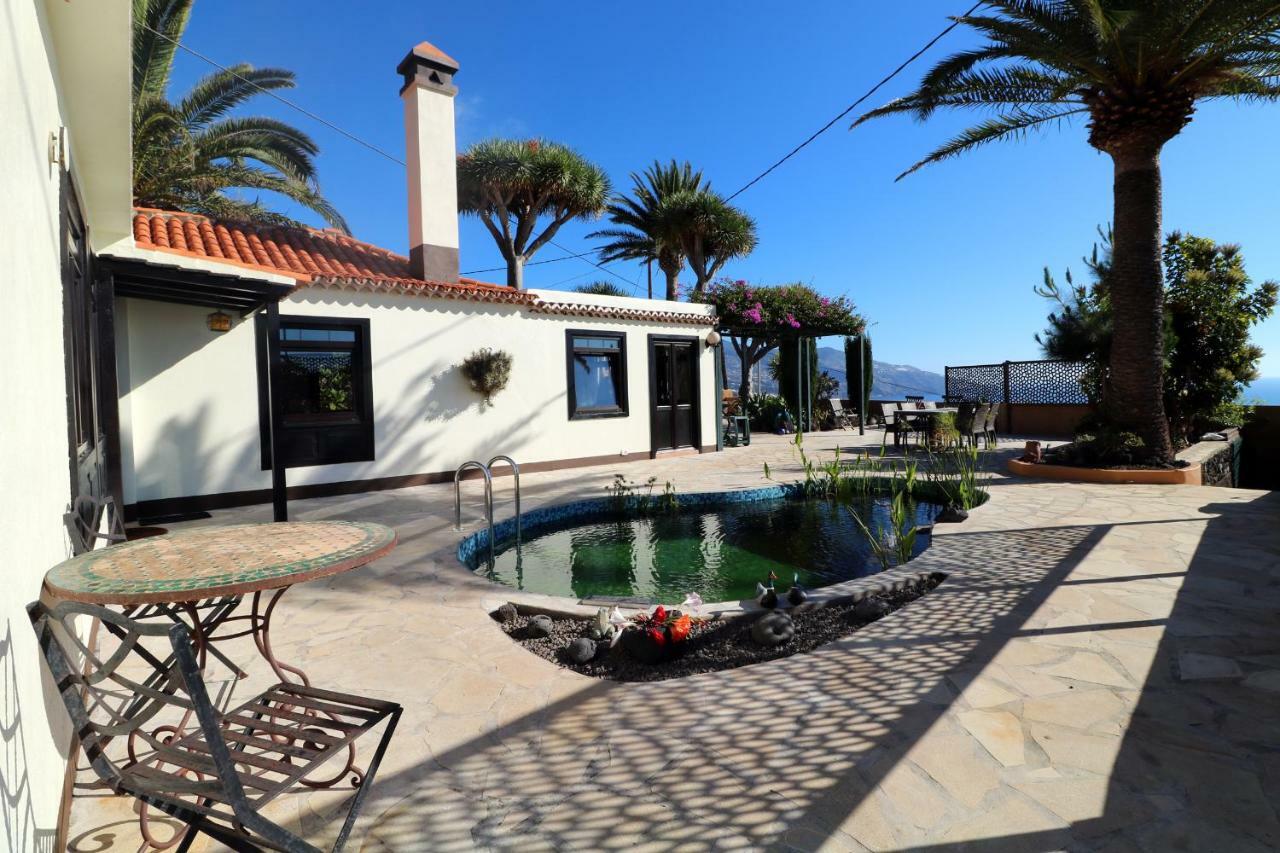 Escondida Villa *